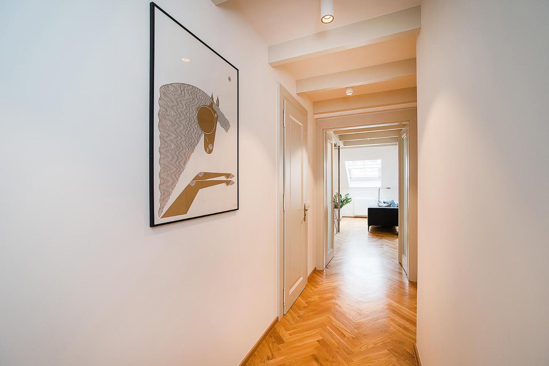 Large And Modern Apartment In The Heart Of Prag Exterior foto